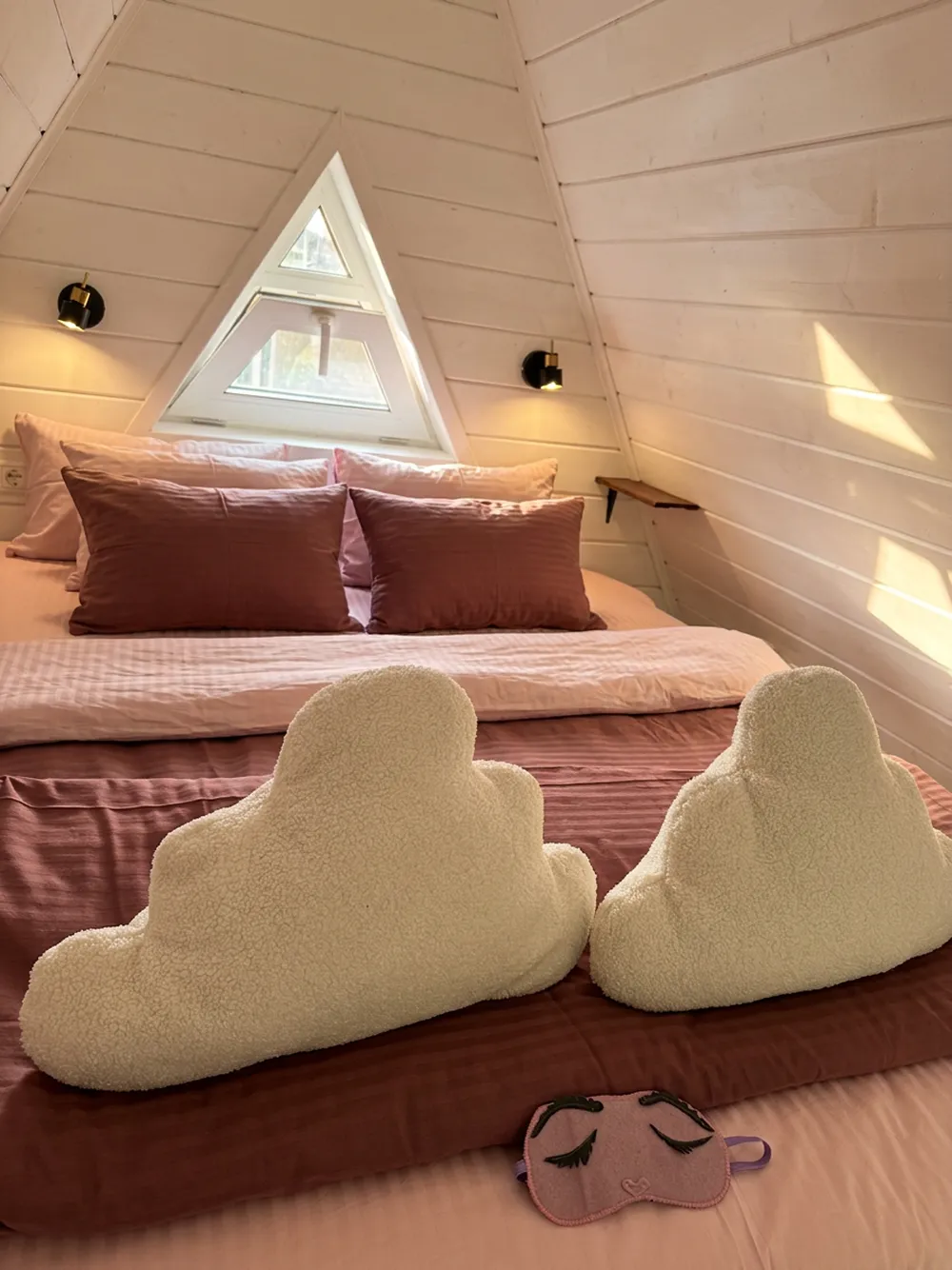Second-floor sleeping area